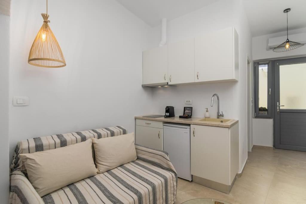 Agathi'S House Apartman Triovászalosz Kültér fotó